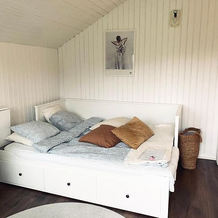 Вилла Seaside Hjalteby Экстерьер фото